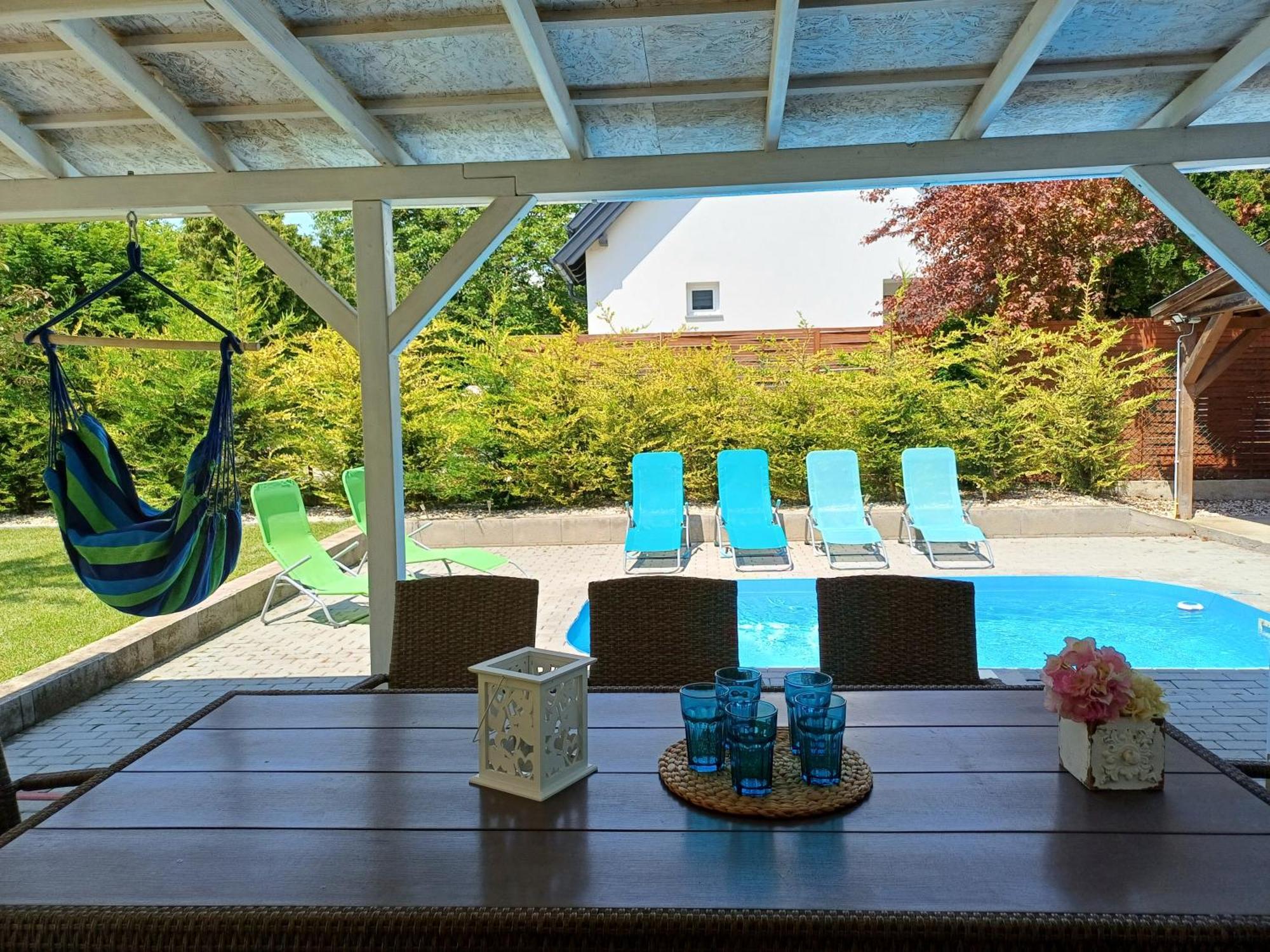 Oliva 8 Fos Balatoni Nyaralo Villa Balatonakarattya Dış mekan fotoğraf